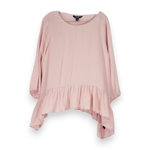 Simply Vera Vera Wang Ruffle Sharkbite Top Lavender Size L EUC Boho Romantic - Picture 1 of 7